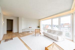 Premium Holidays - Ter Schorre design flat with seaview