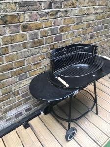 Central 2Bedroom Apartment with Terrace and Garage