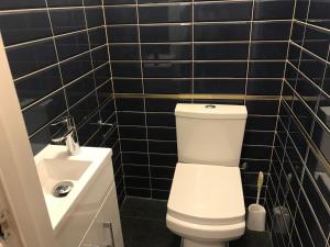 Central 2Bedroom Apartment with Terrace and Garage