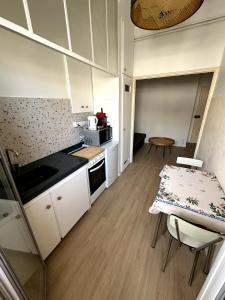 Studio Prado near Velodrome