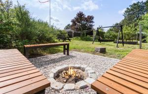 3 Bedroom Lovely Home In Knebel