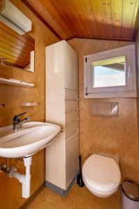 Chalet In The Countryside Kitchen Parking Lot