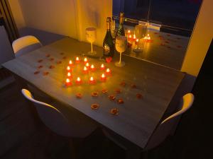 Appartements Love room avec jacuzzi interieur proche Blagnac : photos des chambres