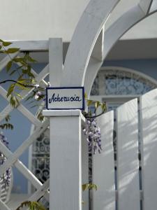 One-Bedroom Apartment room in Pharus miseni residence