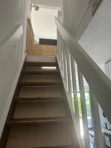 Petite maison climatisée 35 m2 avec piscine-Le Lavandou-plage 700 m