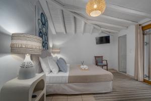 Amouage Boutique Home