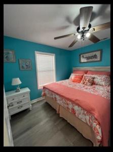 5717 Ocean Lakes Pet Friendly Golf Cart-Beach Bum