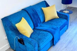 Studio Sleeps3- CloseTo OldTrafford - WhP- o2