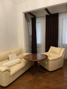 Одесская классика на Еврейской