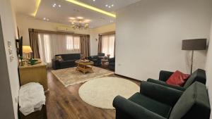 Duplex in El Sherouk next to Madinty دوبلكس بحديقة خاصة مدينة الشروق