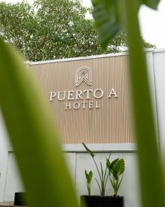 Hotel PUERTO A - 2hvězdičkové hotely ve městě Gualeguaychú