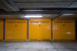 Milan Navigli - Parking Space with Canal Access