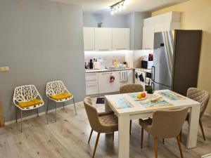 Sunrise Luxury Sauth Bay