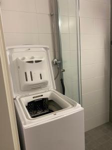 Huttu 1 - Ihqu yksiö loistavalla sijainnilla