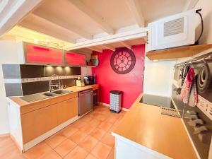 Appartements Duplex centre-ville - Le Beausset : photos des chambres