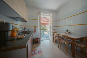 Standard Double Room with Fan room in Inn Rome B&B