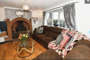 5 Bed House in Boston Lincolnshire- Sleeps 13