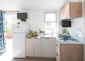 Campings Camping - Parc aquatique - ccafh0f : photos des chambres