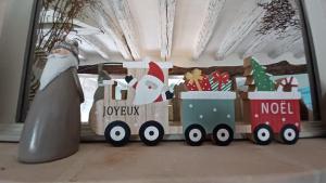 AUX BRIQUES ROUGES Au pied du château et à 4 km du zoo de Beauval