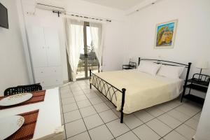 Olympia Zervea Studios with Pool #2 Double