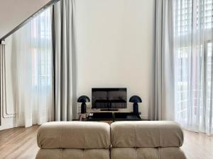 Huge duplex in Silos de Dorrego