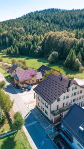 Breza Ravna Gora Rooms and Bistro