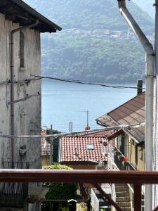 LA CASETTA TRA i LAGHI
