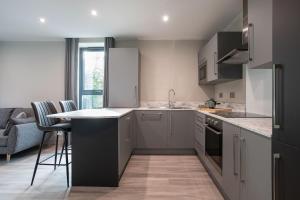 Stunning 2BR next to the City Airport BHD - Free Parking I Long Stay - Ubytování bez kategorie ve městě Belfast