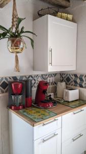 Gite le pigeonnier du figue-haut avec piscine privée à durfort lacapelette