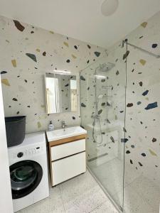 Tsikhisdziri Apt Sleeps 5