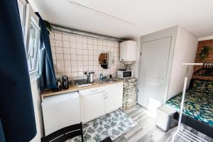 Tiny House Zaandam, Tranquility and easy Connection