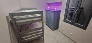 Appartements SUPERBE APPARTEMENT porte de la Cite Medievale entierement renove tres bien equipe 6 pers balcon clim parking prive devant : photos des chambres