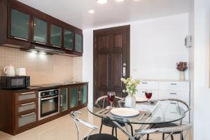 Patong612精装一卧公寓 电梯泳池健身房 步行夜市海滩