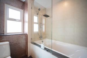 Patong612精装一卧公寓 电梯泳池健身房 步行夜市海滩