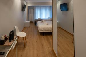 EightRooms La Rioja Pension