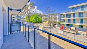 Rezydencja Niechorze D205 Classik z Basenem, Sauną, Jacuzzi, przy samej PLAŻY - 5D Apartments