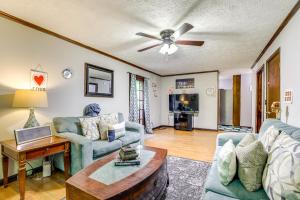 Group Getaway Spacious Home in Stone Mountain!