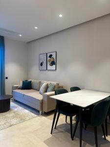 ZOA Seaview Apartment