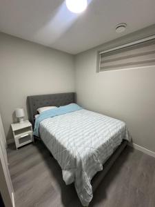 Beautiful 2 bedroom 2 bath in NW Calgary