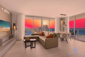 Luxury 2Br Front Ocean & Bay View, Amazing Pools