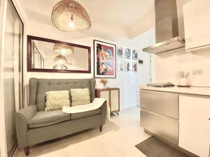 Duke & Dahlia Staycation