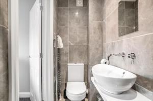 8 Beds Denmark House