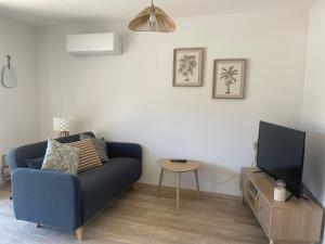 2 appartement RDC avec extérieur