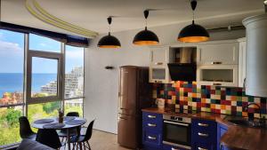 Sea view apartment in Arcadia Gagarin Plato