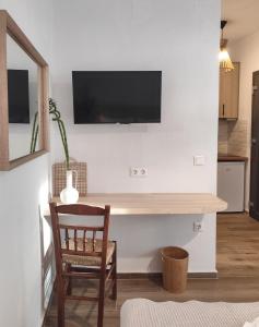 Kaia Studios Agnondas