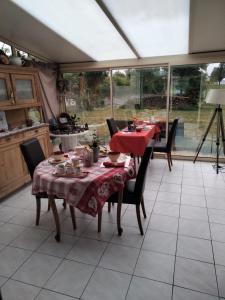 B&B / Chambres d'hotes chambre d hotes ALSABREIZH : photos des chambres