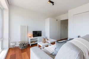 Wonderful studio near the beach