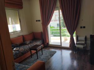 Magnificent Luxury Beach Villa in Savannah Beach