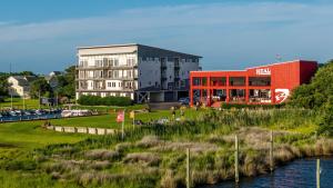 The Boiler - 3-Bedroom, 3-Bathroom Penthouse Suite at REAL Watersports