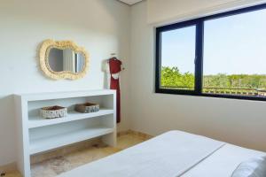 New 2Bdr unit step away from Caribbean beaches